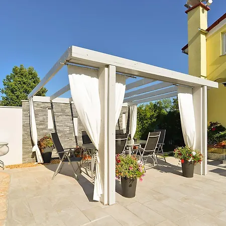 House Marija 1044 Semesterbostad