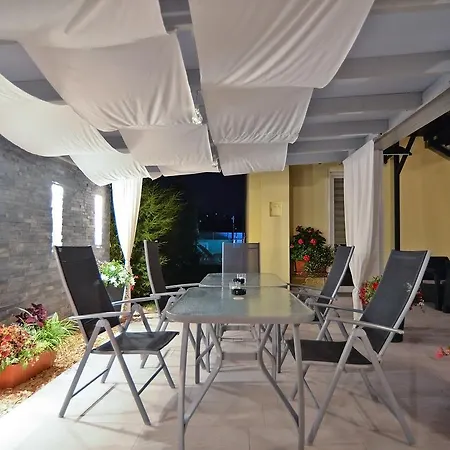 House Marija 1044 Дом отдыха